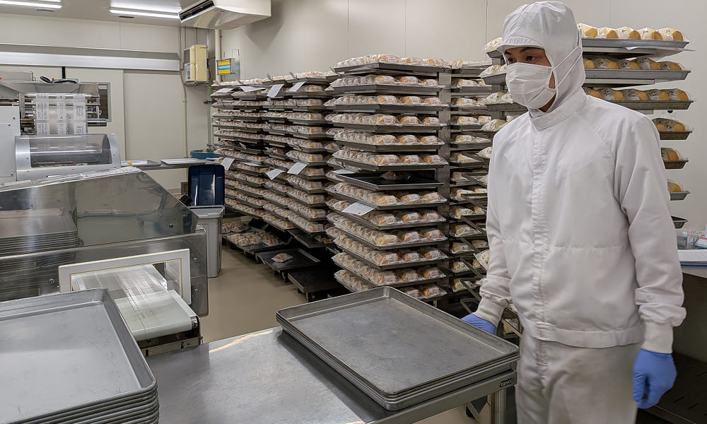 トンボラックにのせられた大量のシフォン