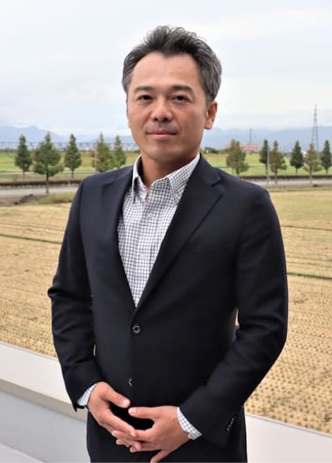 代表プロフィール写真